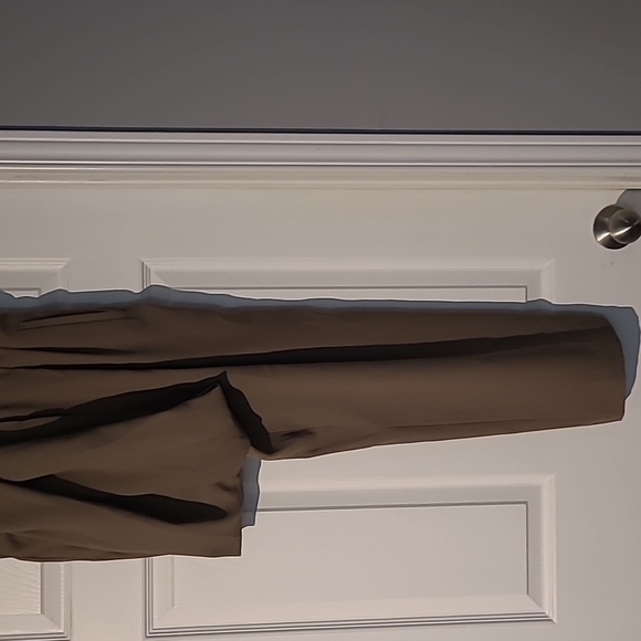 Liz Claiborne dress pants size 6 - Picture 3 of 5